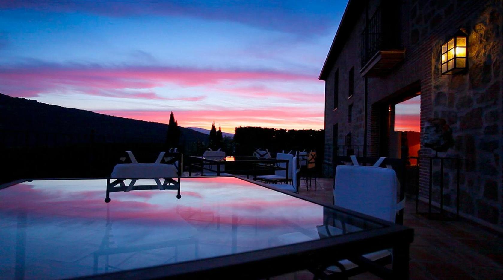 Remanso De Gredos Guest House Navalonguilla Екстериор снимка